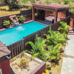 jamrock-suites.greaterantilleshotels.net/